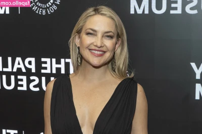 Kate Hudson [ kate-hudson ] - Thong backs or panties?
