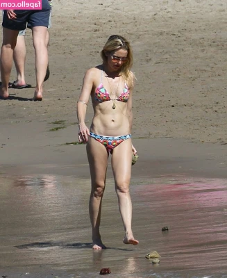 Kate Hudson [ kate-hudson ] - wanna rub your fat cock between my tits? 🤭