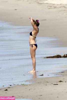 Kate Hudson [ kate-hudson ] - i kinda wish you were here touching me inappropriately right now! 😈