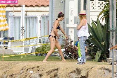 Kate Hudson [ kate-hudson ] - Alicia Clean Meaty Soles