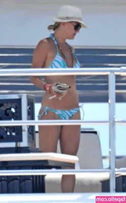 Kate Hudson [ kate-hudson ] - You can watch me try out my fucking machine for the very 1st time