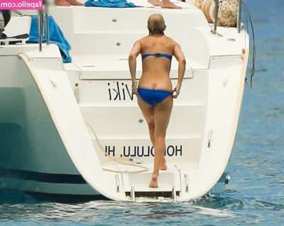 Kate Hudson [ kate-hudson ] - 🥺 Friyay 👣
