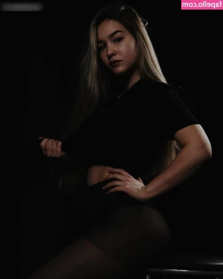 Mia Piper [ mia-piper ] - what do you say daddy  to close my mouth so you can fuck me without