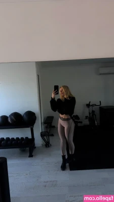 Chelsea Pearce [ chelsea-pearce ] - Suction session this morning