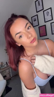 MayMorgan - For my Foot  guys  and some pretty pussy