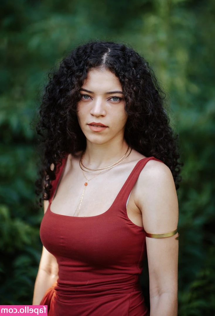 Brittany Venti [ brittany-venti ] - can we play titanic? You be the iceberg and I’ll go down 😈🧊
