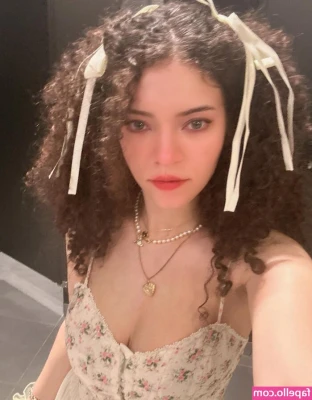 Brittany Venti [ brittany-venti ] - About to shower 💦💦💦💦
