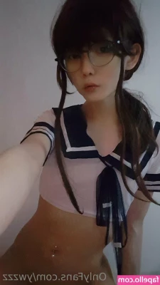ywzzz - Happy Friday  Enjoy my juicy ass