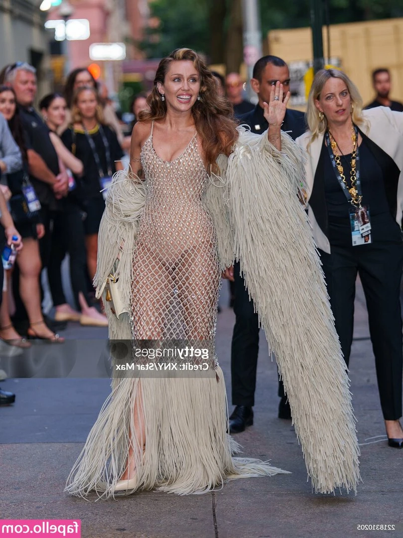 Miley Cyrus [ miley-cyrus ] - Aaaand goodnight