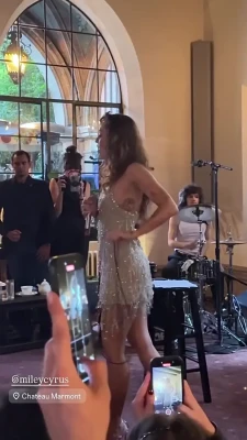 Miley Cyrus [ miley-cyrus ] - How’s your week?