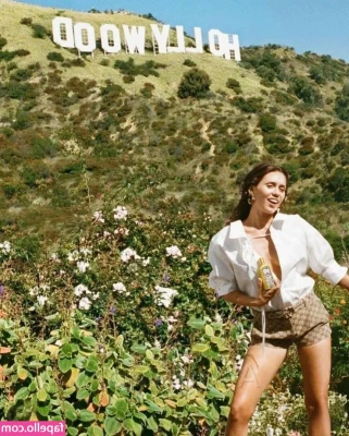 Miley Cyrus [ miley-cyrus ] - Spooky little slut