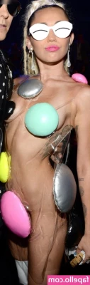 Miley Cyrus [ miley-cyrus ] - Little teaser  Dm me if you wanna see the whole strip video   2min