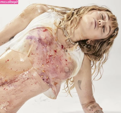 Miley Cyrus [ miley-cyrus ] - I hate having a quiet quickie, but sometimes I gotta get it any way I