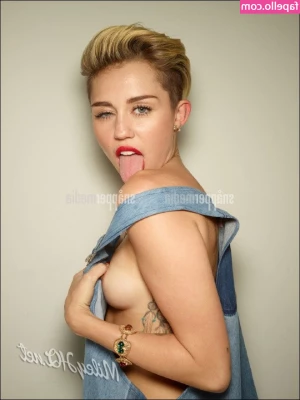 Miley Cyrus [ miley-cyrus ] - I get very horny for you