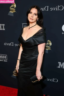 Lana Del Rey [ lana-del-rey ] - As a full-body suit enthusiast, the moment I put on the