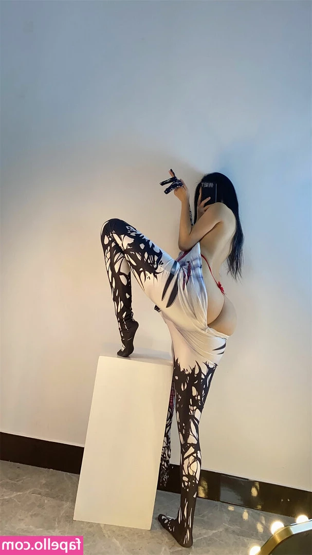 Qiaoniut - I missed titty Tuesday but its never a bad time for some boobies