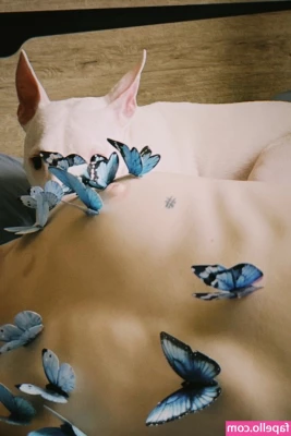 Polina Knyazeva [ polina-knyazeva ] - Tolta il plug guardare che aperta che sono😜