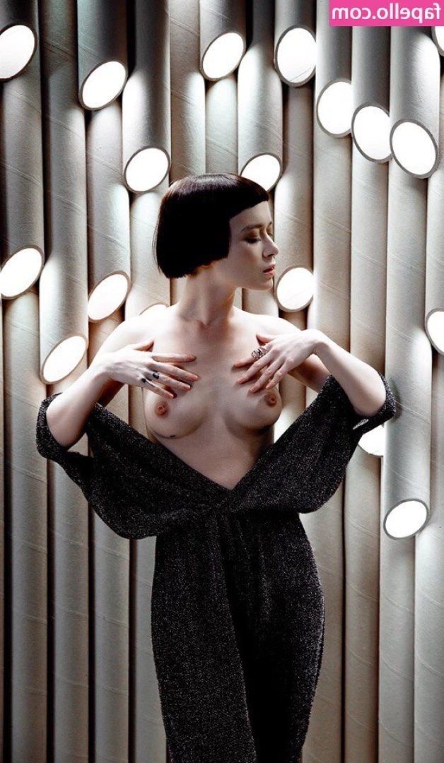 Polina Knyazeva [ polina-knyazeva ] - Women are art