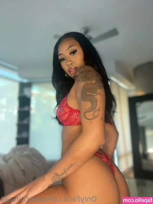 Wetchinaaa - bite me daddy 🍿