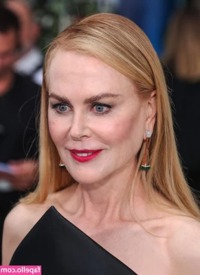 Nicole Kidman [ nicole-kidman ] - Wanna squeeze them