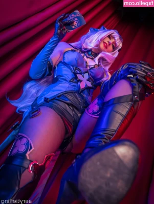 aerytiefling [ aerytiefling-1 ] - In every way  I m in charge  Do you want to experience how I boss