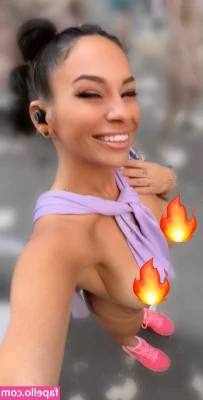 Fayefetish - Hot tease 🔥🙌🏻💋