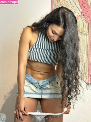 angiesuz - Always keeping it smooth