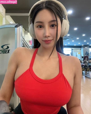 BJ Heeyome [ bj-heeyome ] - let s PLAY a GAME   I LOVE GAMES Watch the first video for the rules