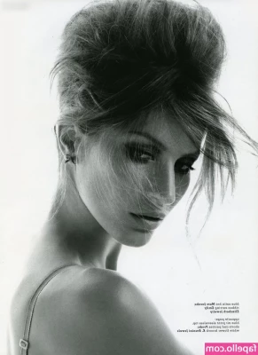 Gisele Bündchen [ gisele-bndchen ] - I just can t get over the color of my toes