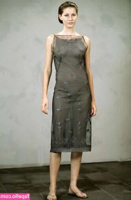Gisele Bündchen [ gisele-bndchen ] - warm home suit   what kind of animal do you think