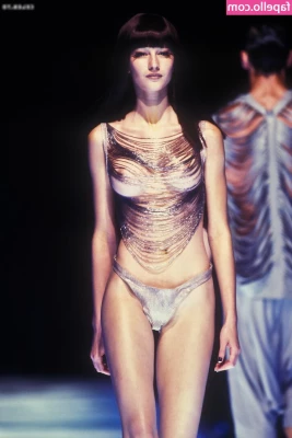 Gisele Bündchen [ gisele-bndchen ] - uhhh well I m in shock myself lol