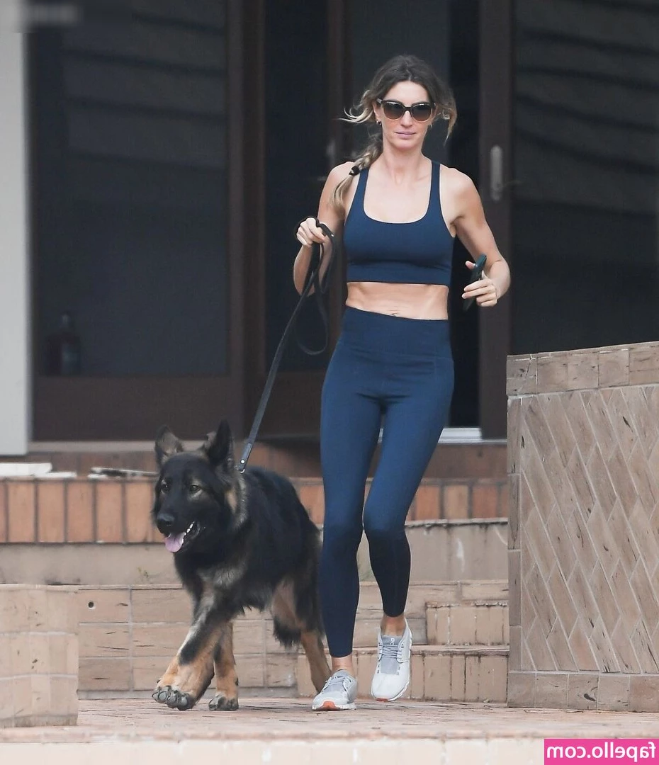 Gisele Bündchen [ gisele-bndchen ] - I need a teacher  Anyone free this weekend  It s finally freaky Friday