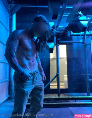 distractedjohnny - 🔥 44 minute Livestream Ticket Show with @johnnydgoodvip !It was my