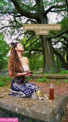 Indica Flower [ indica-flower-5 ] - Some appreciation for my legs n bum