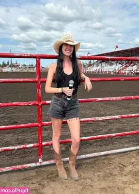 oliviarcox - Did someone say taco Tuesday