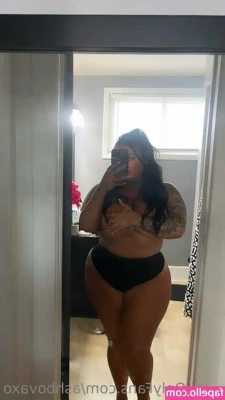 ashbovaxo - im freshly waxed & ready to play 😊 will you come snack on my