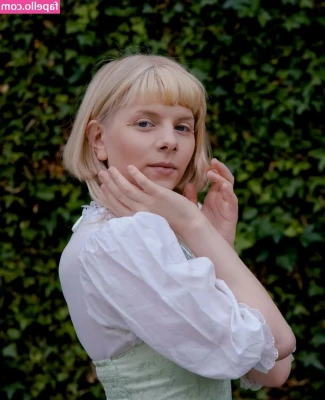 Aurora Aksnes [ aurora-aksnes ] - Some juicy lips for you