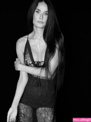 Demi Moore [ demi-moore ] - Leitinho da manhã
