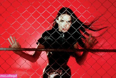 Demi Moore [ demi-moore ] - Here's another "sneak peek" at my first new post-surgery topless