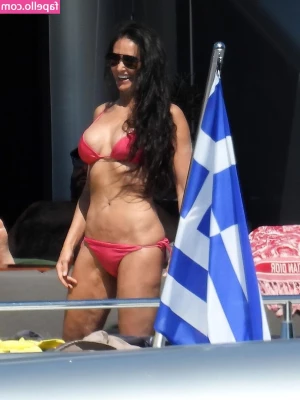 Demi Moore [ demi-moore ] - I love this  If you wanna see the hottest couple content send me a