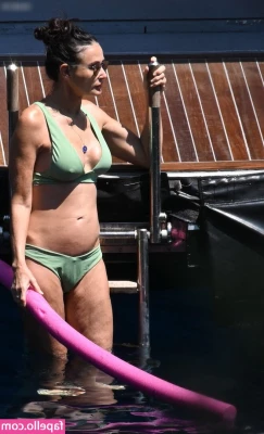 Demi Moore [ demi-moore ] - Vidian taking some aggression out on Hooded Man s D1CK PT 2