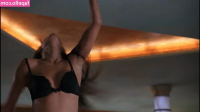 Demi Moore [ demi-moore ] - How do you like the front side of this dress  Did you even notice the