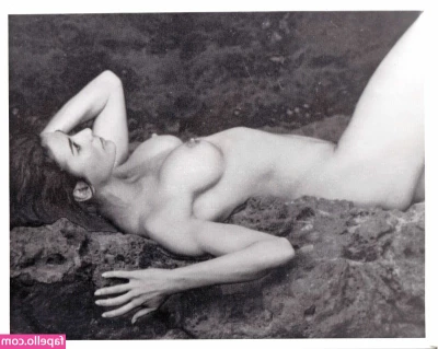 Demi Moore [ demi-moore ] - Who wants to go for a ride