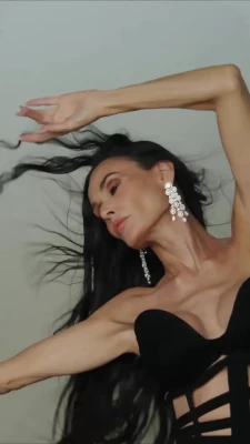 Demi Moore [ demi-moore ] - Ass