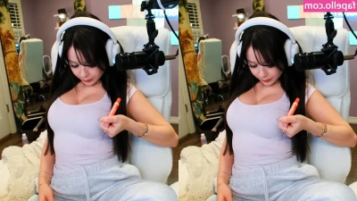 Lilchiipmunk - I’m so horny right now I wish I could have multiple dicks inside at
