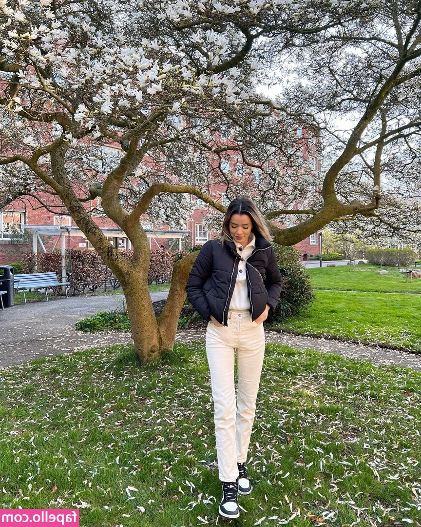 NoraExplorer - My favourite position with @josephsts22  u want me to try another?