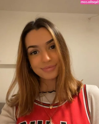 NoraExplorer - shower time Message me