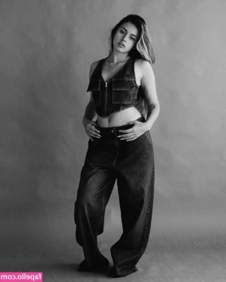 Courtney Miller [ courtney-miller ] - heyyyy i m ivy  i m new to OF but excited to start creating content 