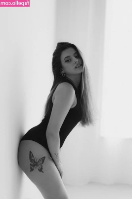 Courtney Miller [ courtney-miller ] - Shii so phattt