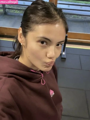 Emma Raducanu [ emma-raducanu ] - Cute x